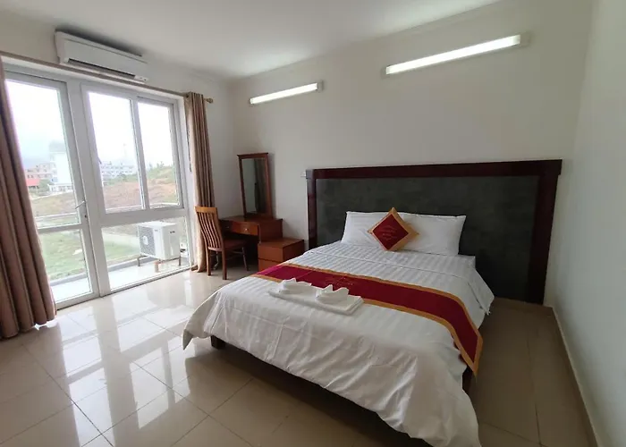 Htc Regina Hotel Hạ Long